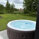 Сasa de vacaciones Nad Struga Przy Stawach 10 Km Od Warszawy